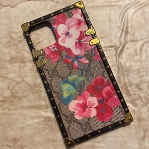 Gucci blossom pink trunk case